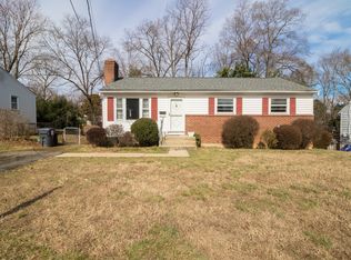 13412 Greenacre Dr, Woodbridge, VA 22191