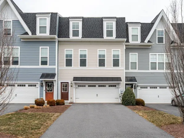 3207 Charleston Blvd, Rockingham, VA 22801