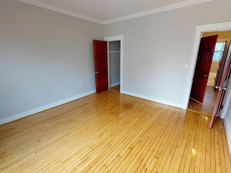 8 Farrington Ave #8A — Photo 6