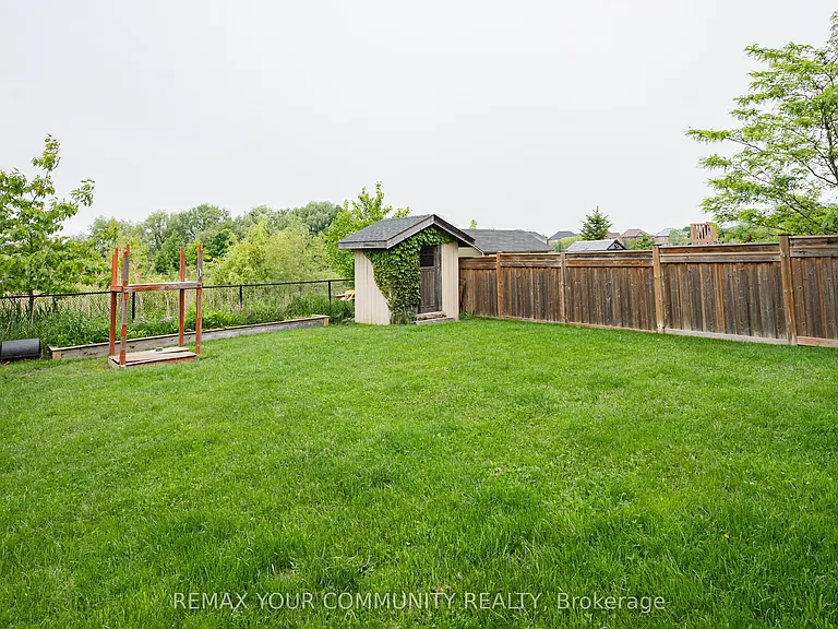 176 Aishford Rd #LOWER — Photo 28