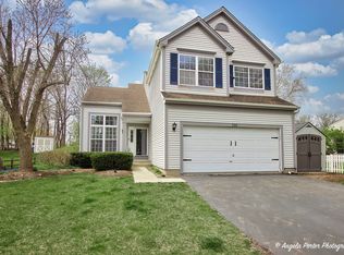 506 Crystal Pl, Gurnee, IL 60031