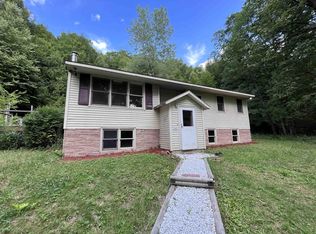 5614 Walker Mountain Rd, West Rutland, VT 05777