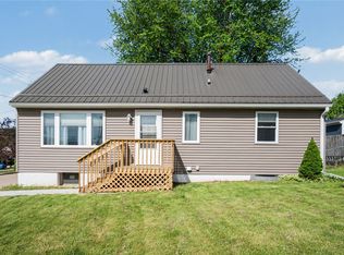 1600 23rd St NW, Cedar Rapids, IA 52405