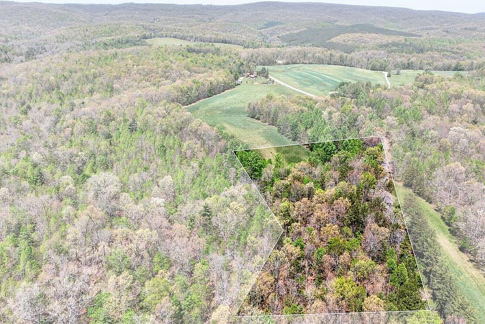 1st image of 4 Smith Mountain Rd