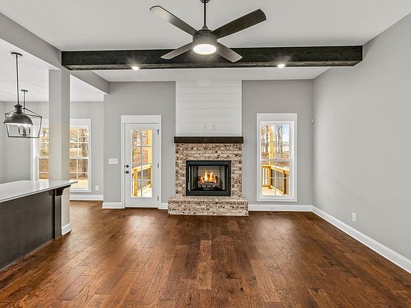 5th image of 16 Whitewood Farm Lot 16