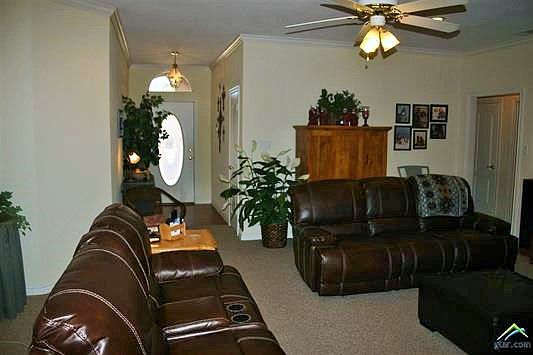 2nd image of 214 Amanda Ct