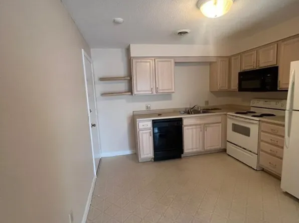 242 Mount Vernon St APT 7, Lawrence, MA 01843