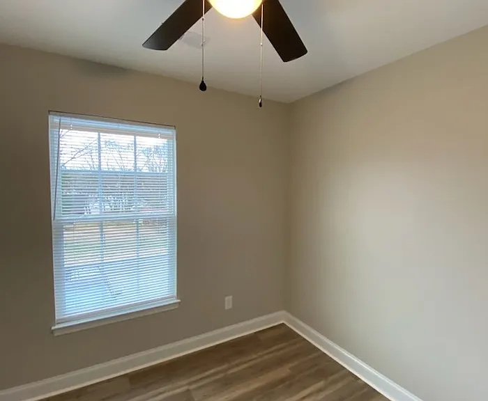 1472 B St #1472 — Photo 12