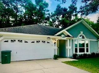 11595 Greenland Hideaway Dr E, Jacksonville, FL 32258