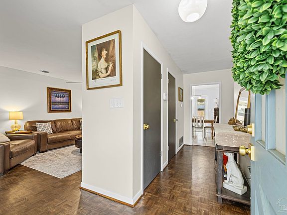 4th image of 5580 San Gabriel Dr