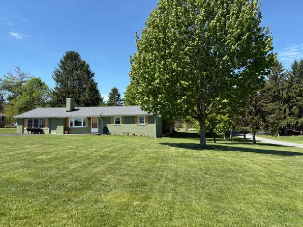 443 Mayapple Trl, Lewisburg, WV 24901