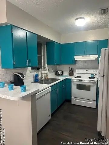 1st image of 923 Vance Jackson Rd APT 1506