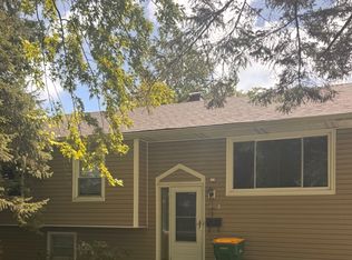 2221 Carmel Blvd, Zion, IL 60099