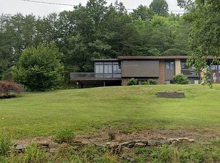 2243 Smith Rd, Charleston, WV 25314