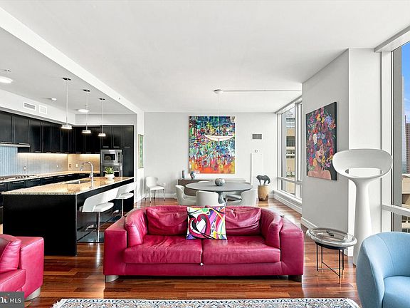 4th image of 1414 S Penn Sq Unit 43D
