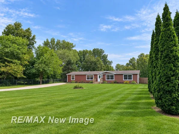 3880 E Curtis Rd, Birch Run, MI 48415