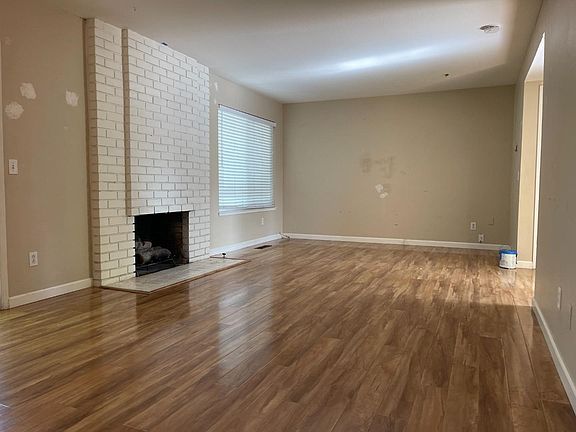 4th image of 3173 Neal Ave #12
