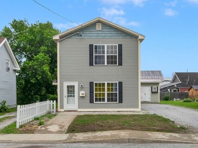 7 Maple Street, Saint Albans, VT, 05478