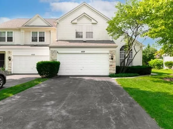 1535 Regan Ct, Hoffman Estates, IL 60192