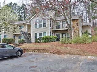 3115 Lake Pointe Cir, Roswell, GA 30075