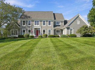 2404 Sycamore Hills Dr, Fort Wayne, IN 46814