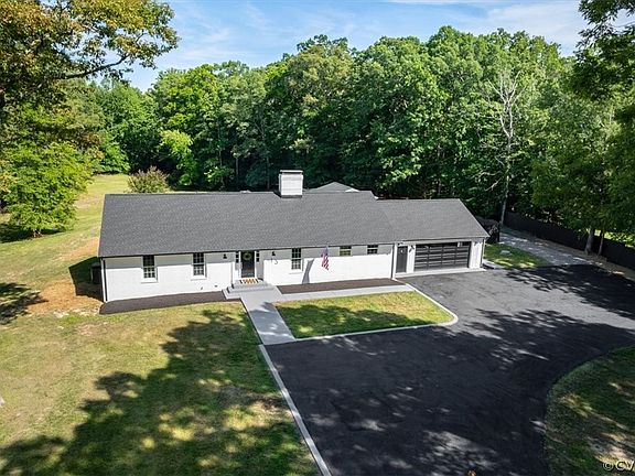 2nd image of 13 Twin Springs Dr