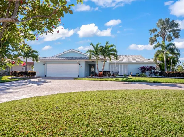 3250 Seaway Dr, New Port Richey, FL 34652