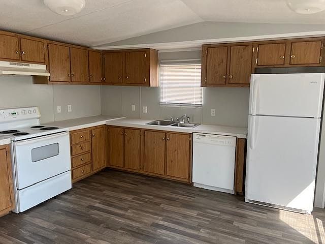 1st image of 2900 N Union St #154