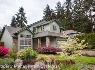 10728 SW Kent St, Tigard, OR 97224