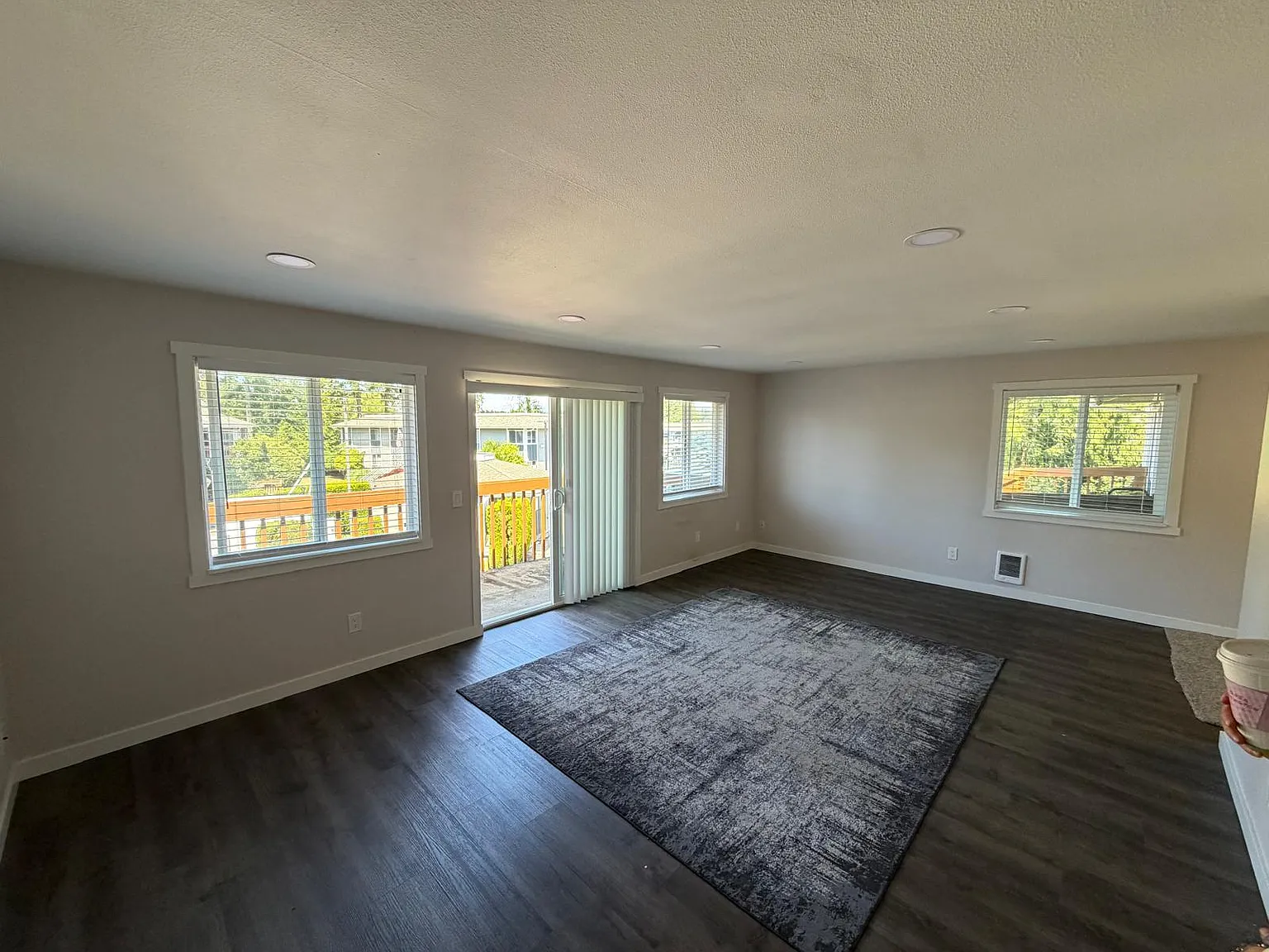 1 bed, 770 sqft, $2,300 — Photo 2