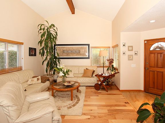 2nd image of 12633 Herron St