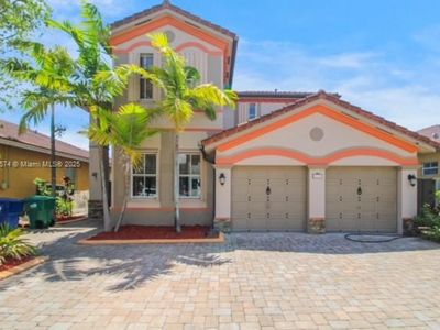 18393 NW 88th Pl, Hialeah, FL, 33018