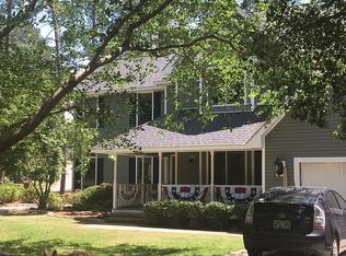 310 W Hedgelawn Way, Southern Pines, NC 28387