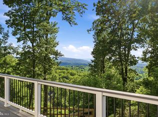 500 Delicious Rd, Linden, VA 22642