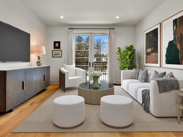 34 Bridge St #208, Great Barrington, MA 01230