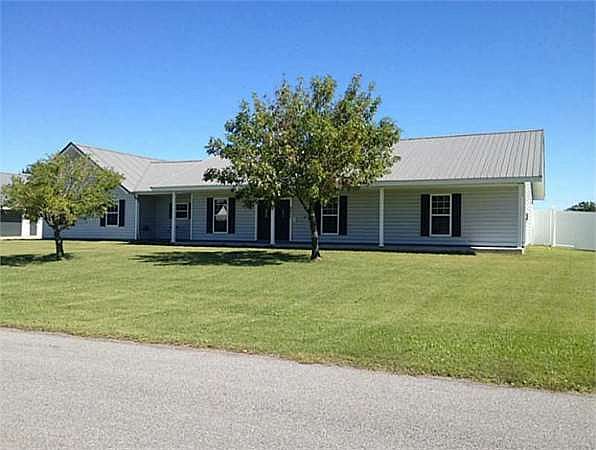 1st image of 5211 E Iona Dr