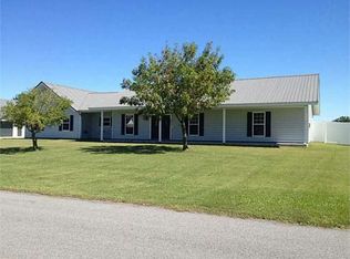 5211 E Iona Dr, Sulphur, LA 70665