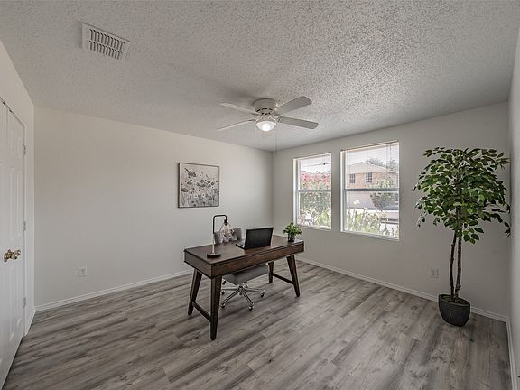 3rd image of 5425 Temecula Rd