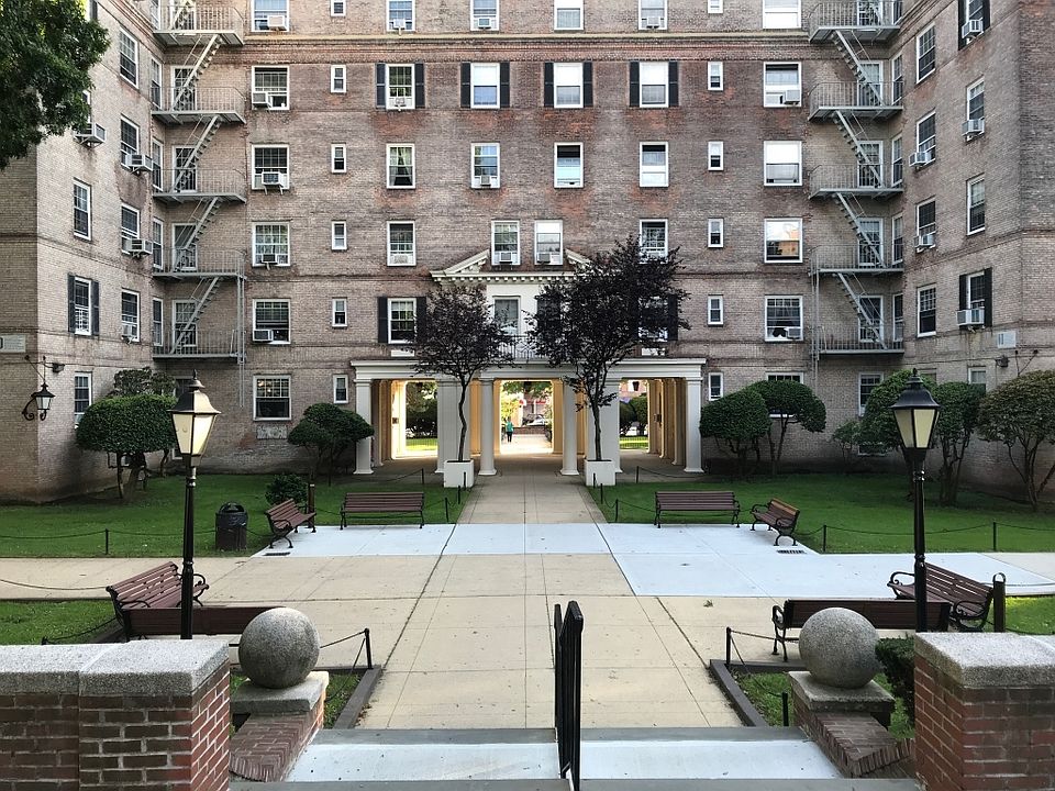 1st image of 3069 Hobart St APT 3P