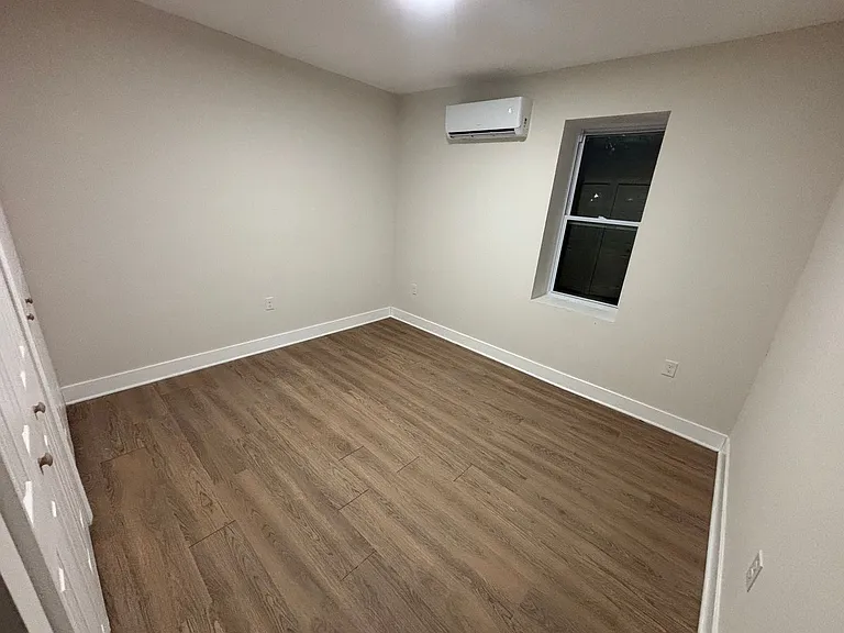 1035 Hamilton St #5 — Photo 10