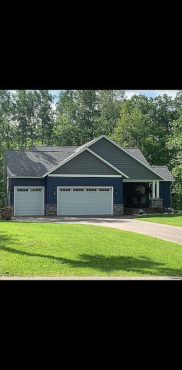 1st image of 2168 Arbutus Pointe Dr