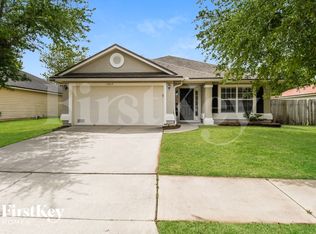 6869 W Southern Oaks Dr, Jacksonville, FL 32244