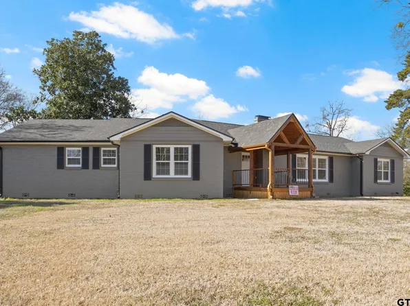 306 Quitman St, Pittsburg, TX 75686