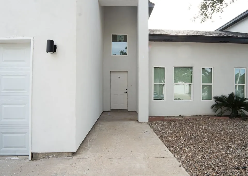 411 Shiloh Dr #15