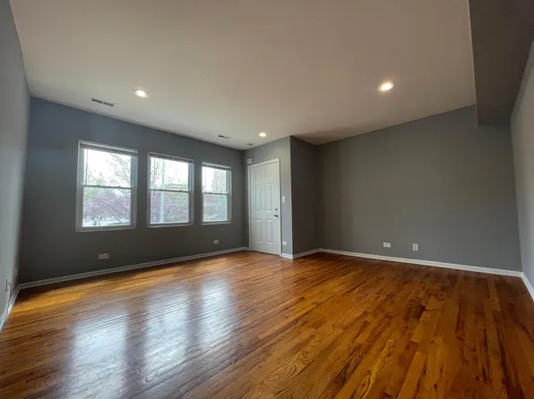 1234 W Race Ave #1, Chicago, IL 60642
