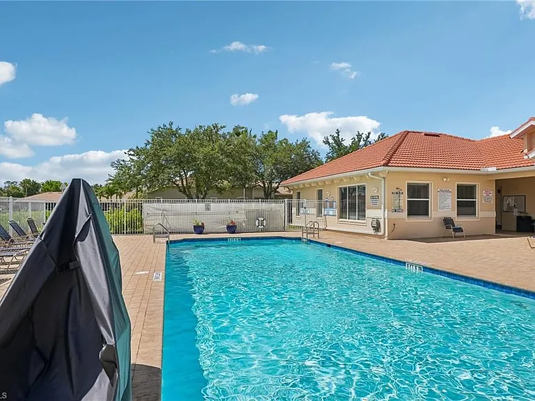 7895 Sanctuary Cir #117-1 — Photo 30