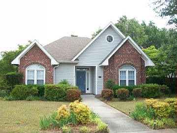http://www.propertyboss.net/CustomerImages/SWEYER_71385/media/Properties/3711%20Pollocks%20Way/zsmall_3711POLLOCKSWAY%20001.jpg