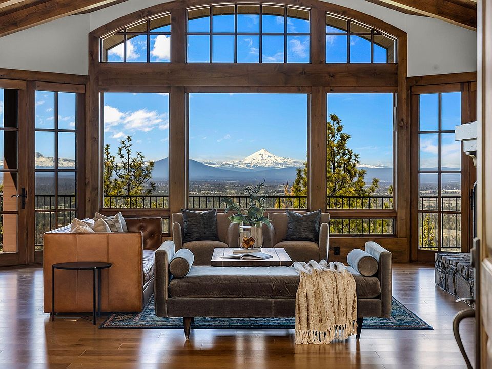 3068 NW Duffy Drive, Awbrey Butte, Bend