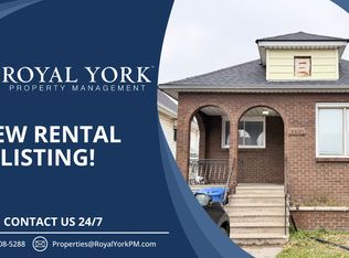 1102 Langlois Ave, Windsor, ON N9A 2H5