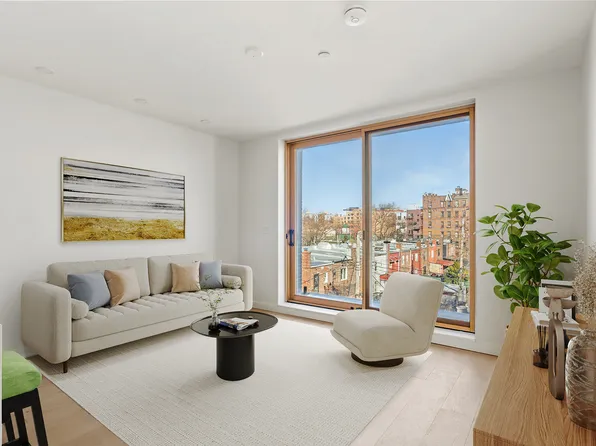 406 Midwood Street PH image 3 of 13